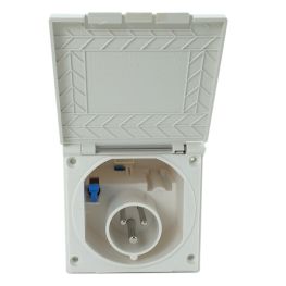 CEE Stopcontact voor boot, camper en caravan